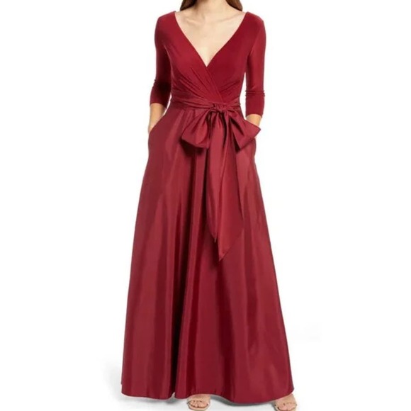 Alfred Sung Dresses & Skirts - NEW ALFRED SUNG D736 Burgundy V-Neck 3/4 Sleeve Jersey Mikado Belted Gown SZ 4